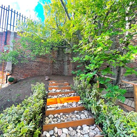 Incredible Downtown Duplex With Interior Backyard Appartement Punta Arenas Buitenkant foto
