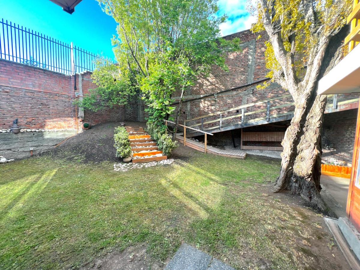 Incredible Downtown Duplex With Interior Backyard Appartement Punta Arenas Buitenkant foto