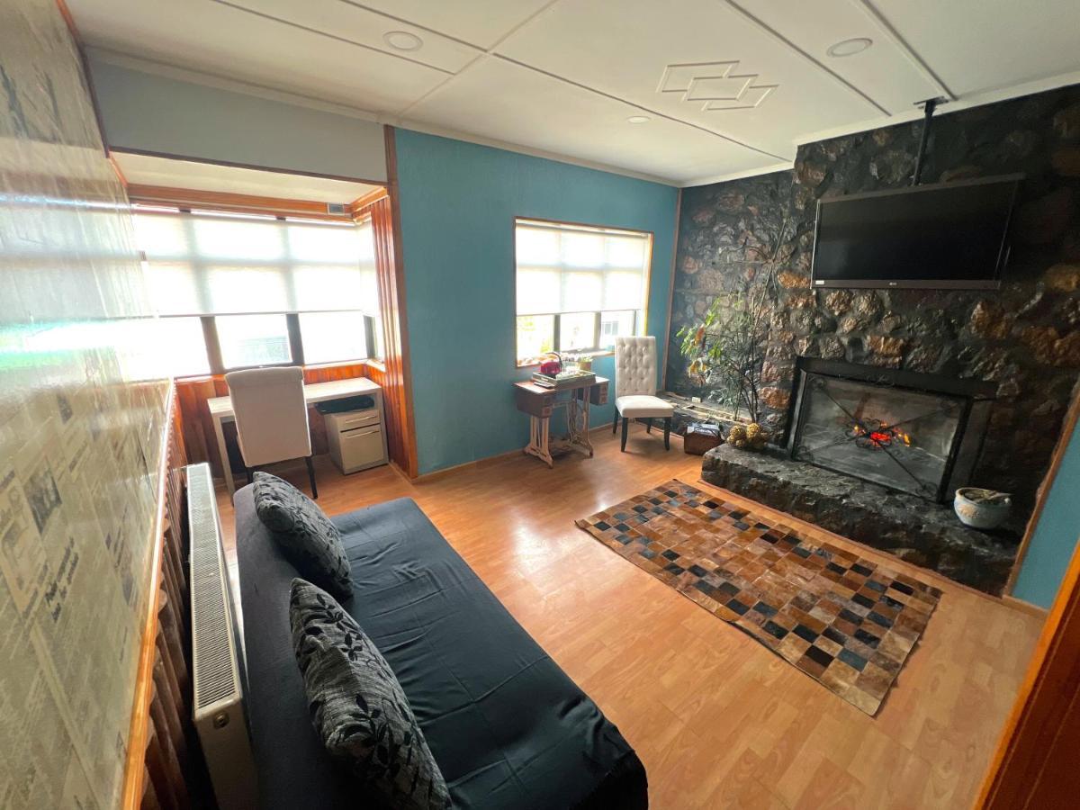 Incredible Downtown Duplex With Interior Backyard Appartement Punta Arenas Buitenkant foto